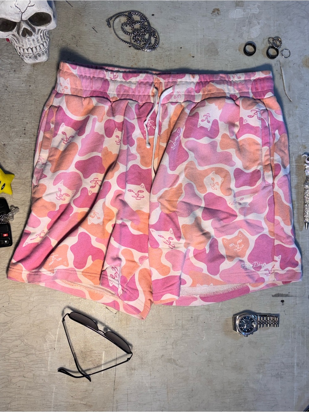 Rip N Dip pink kitty Camo-Print Drawstring  Shorts